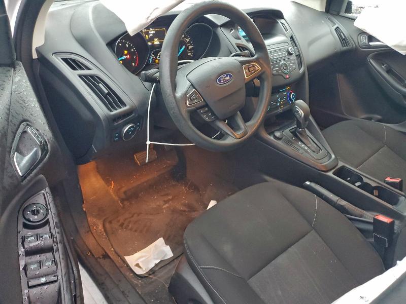 Фото 8 - FORD FOCUS