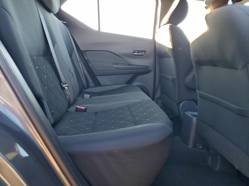 Фото 10 - NISSAN KICKS