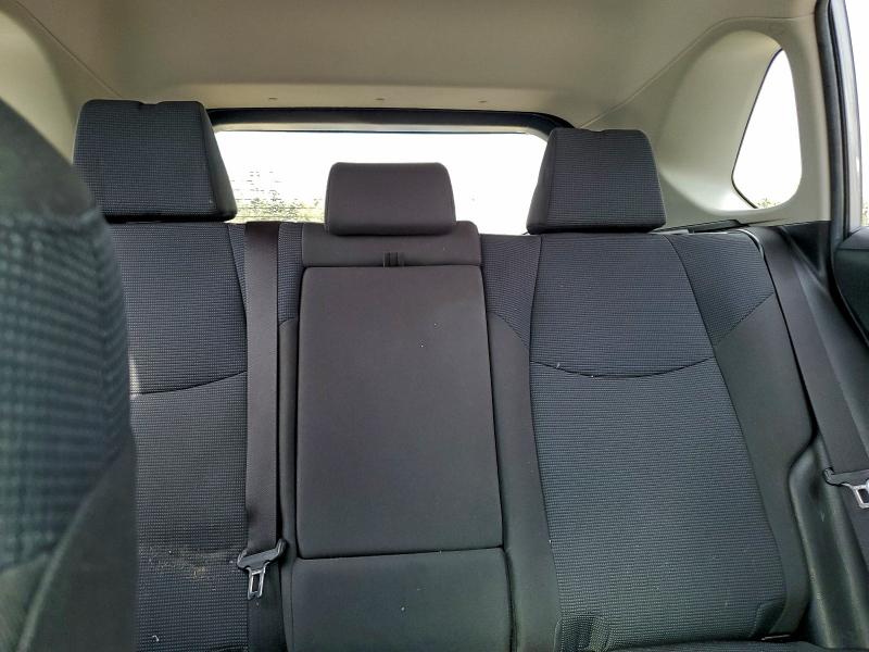 Фото 10 - TOYOTA RAV4