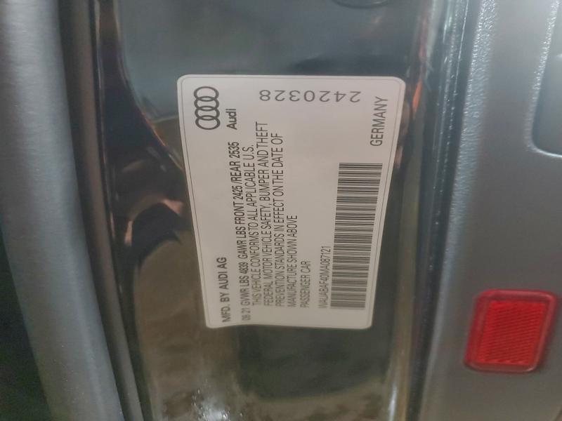 Фото 13 - AUDI A4