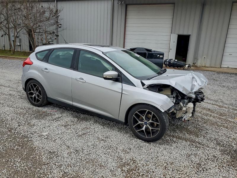 Фото 4 - FORD FOCUS