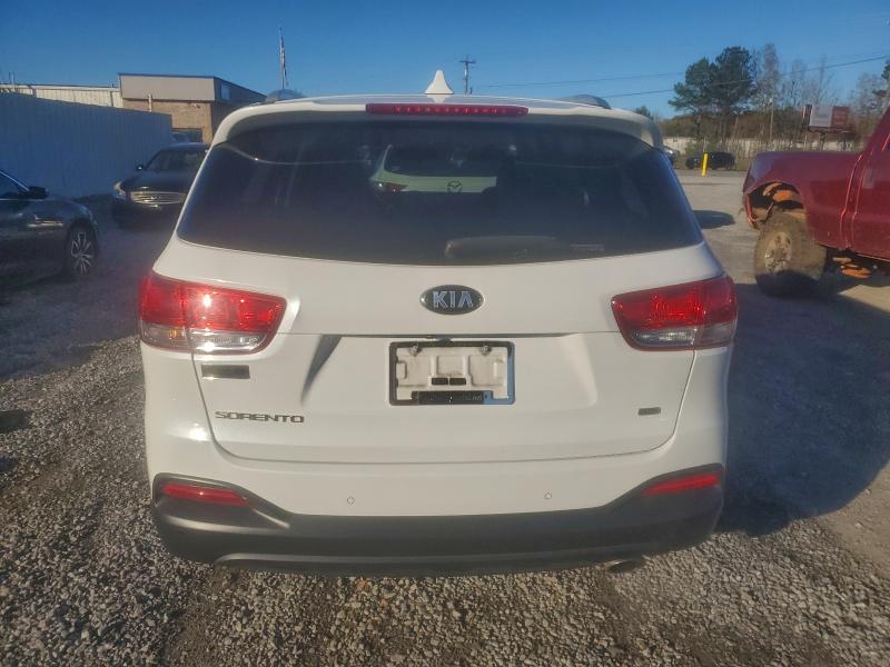 Фото 6 - KIA SORENTO