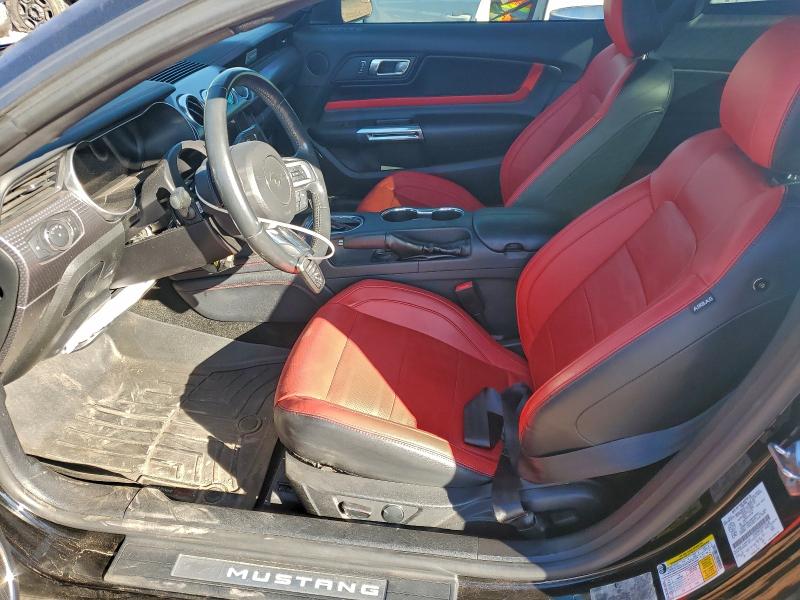 Фото 7 - FORD MUSTANG