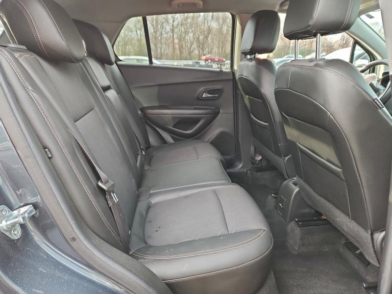 Фото 11 - CHEVROLET TRAX