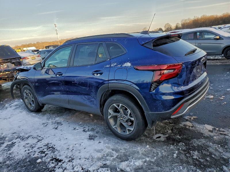 Фото 2 - CHEVROLET TRAX