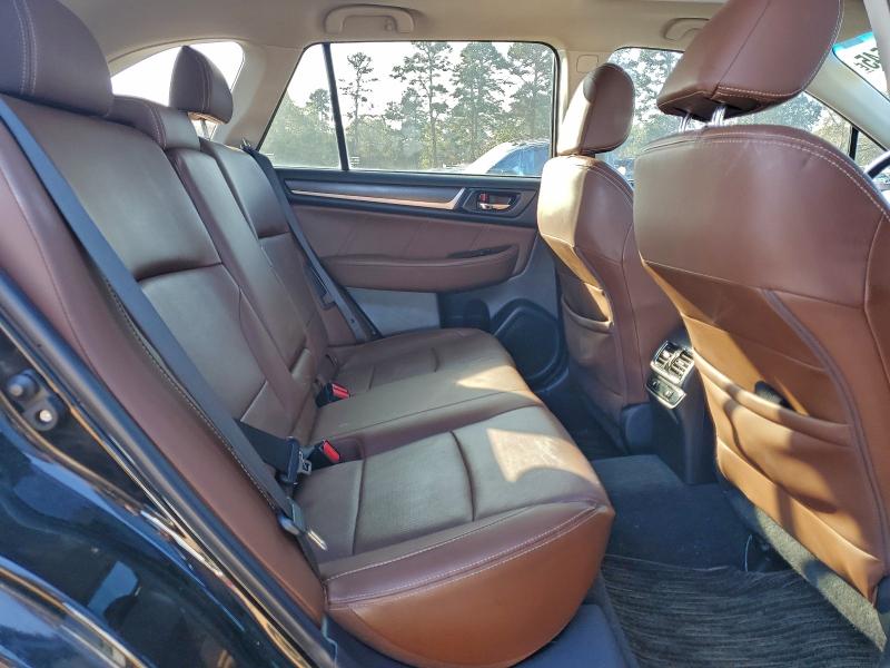 Фото 11 - SUBARU OUTBACK