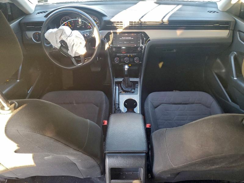 Фото 8 - VOLKSWAGEN PASSAT