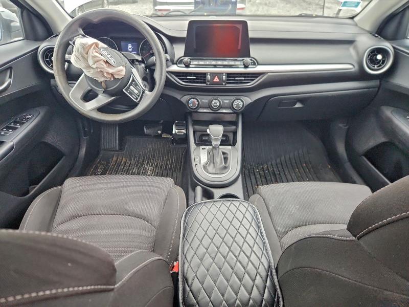 Фото 8 - KIA FORTE