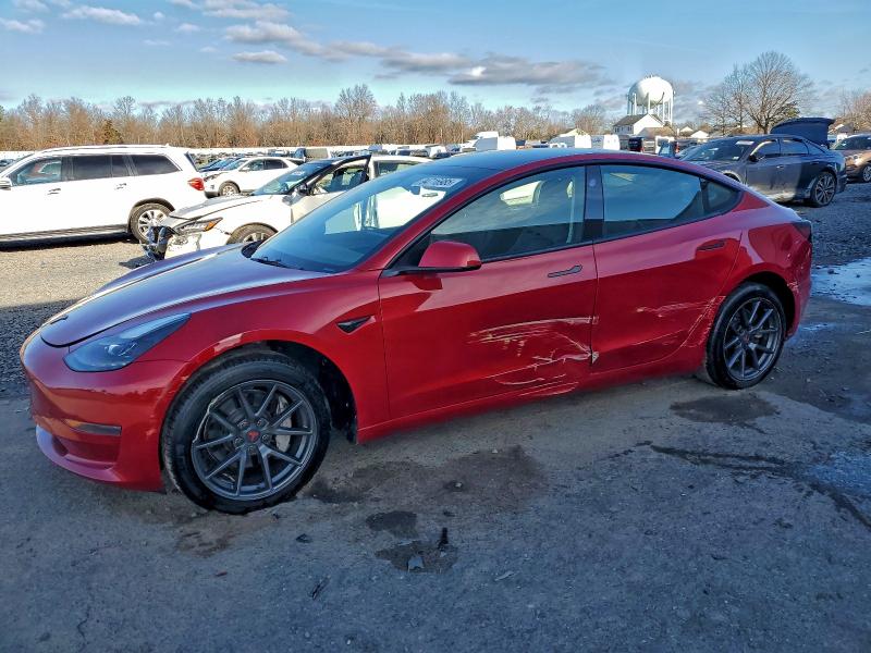 Фото 1 - TESLA MODEL 3