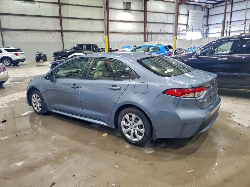 Фото 2 - TOYOTA COROLLA