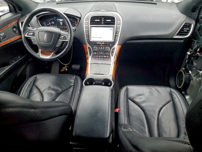 Фото 8 - LINCOLN NAUTILUS