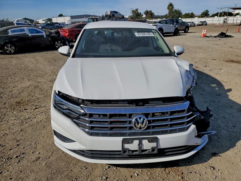 Фото 5 - VOLKSWAGEN JETTA