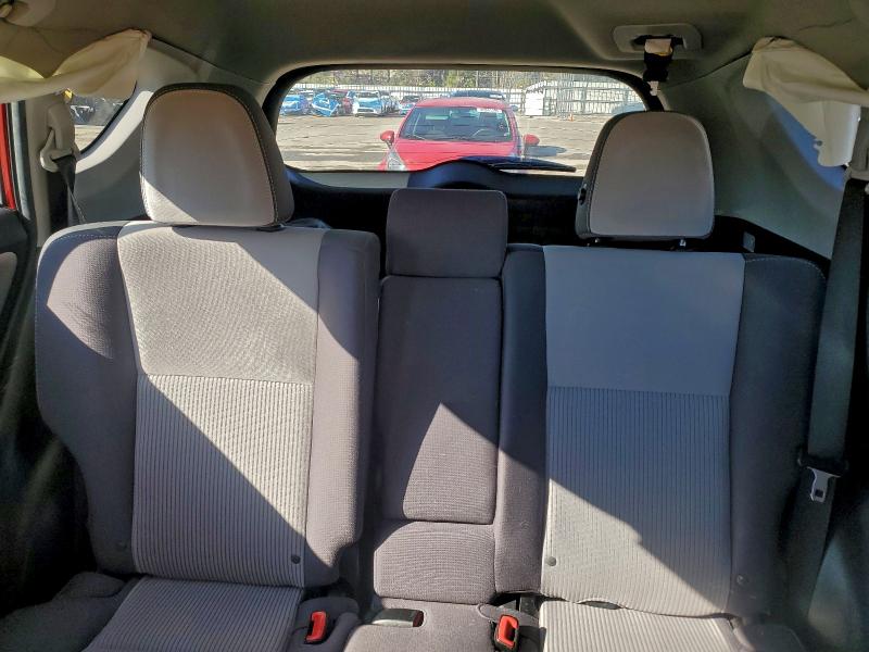 Фото 10 - TOYOTA RAV4