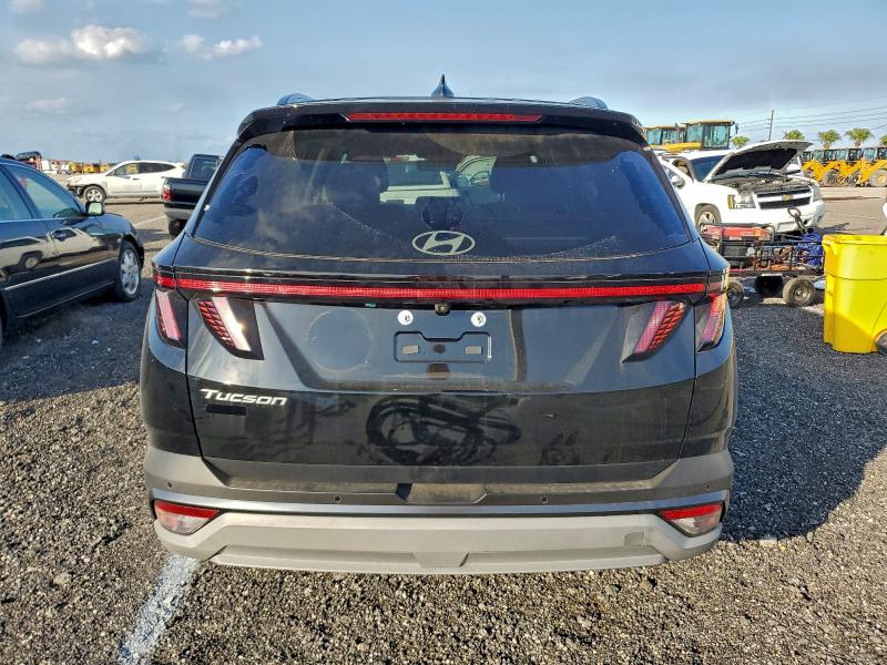 Фото 6 - HYUNDAI TUCSON