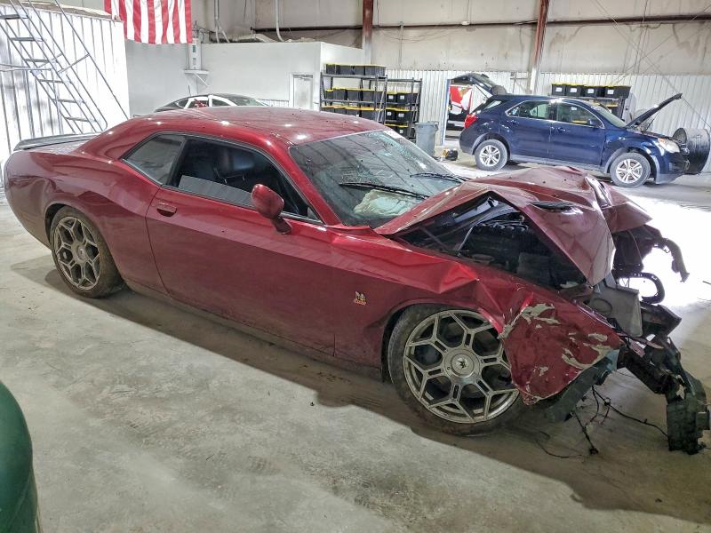 Фото 4 - DODGE CHALLENGER