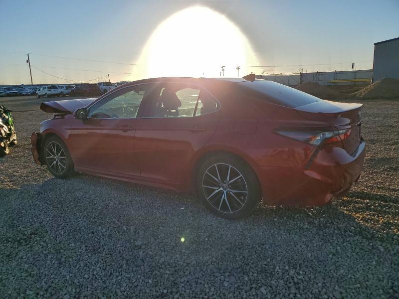 Фото 2 - TOYOTA CAMRY