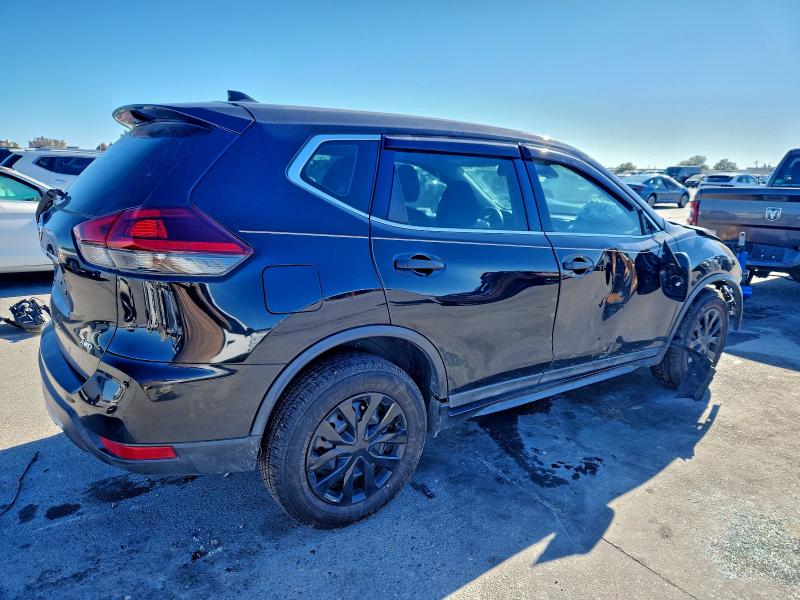 Фото 3 - NISSAN ROGUE