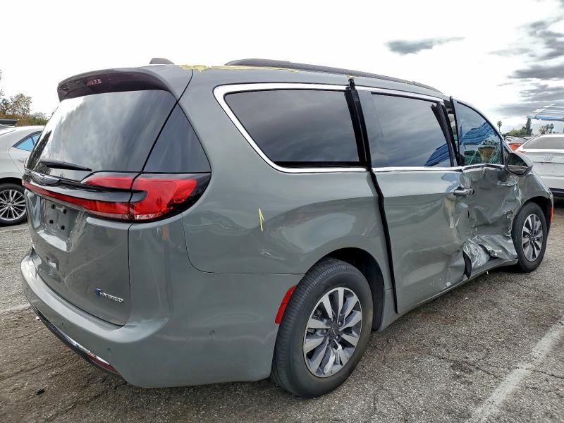 Фото 3 - CHRYSLER PACIFICA