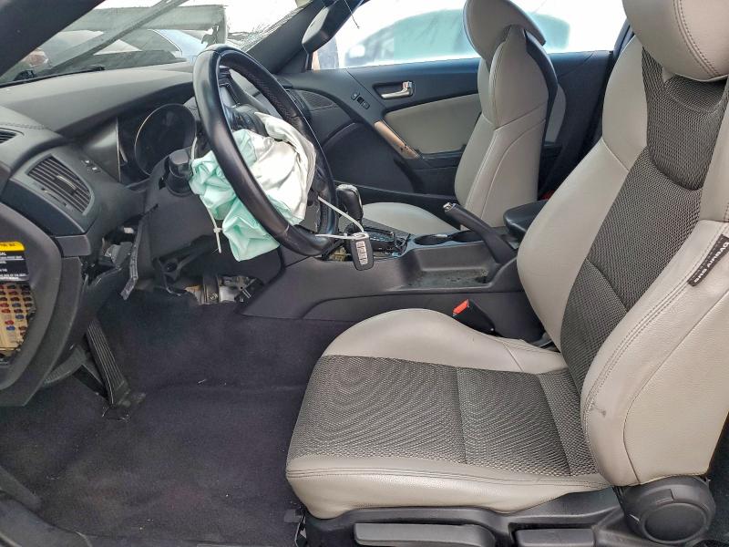 Фото 7 - HYUNDAI GENESIS