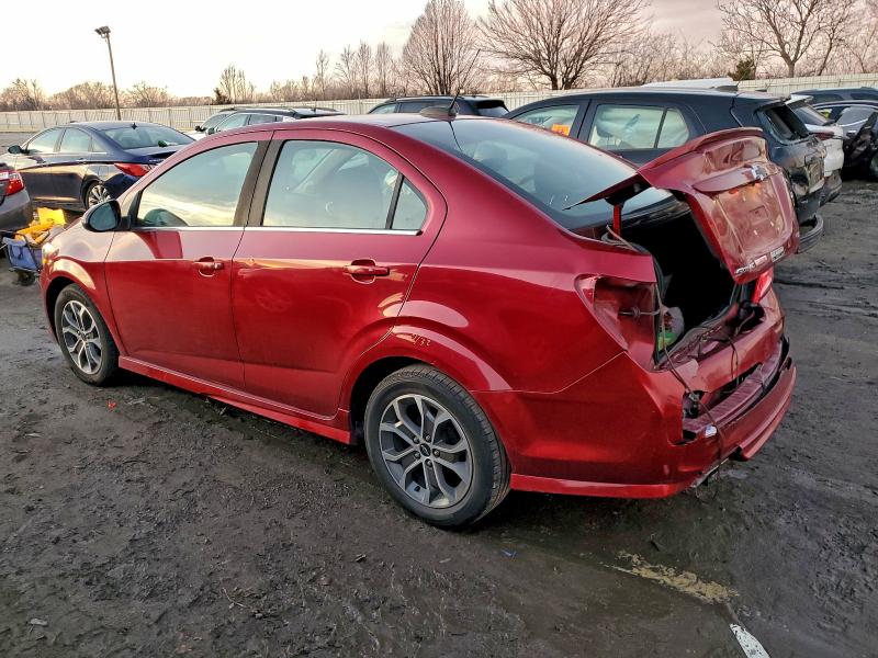 Фото 2 - CHEVROLET SONIC