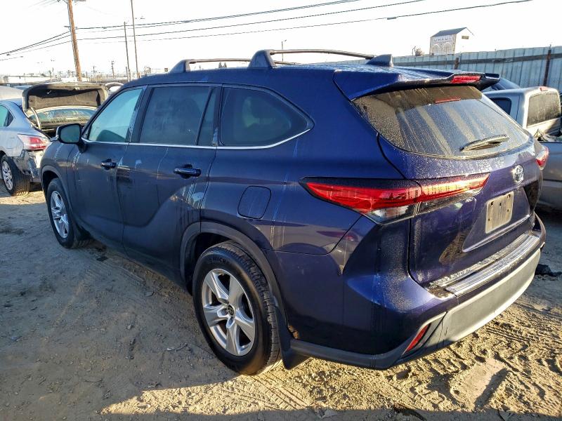 Фото 2 - TOYOTA HIGHLANDER