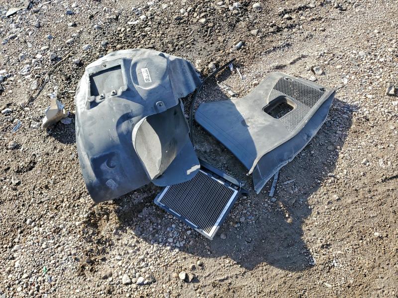 Фото 12 - MERCEDES-BENZ E-CLASS