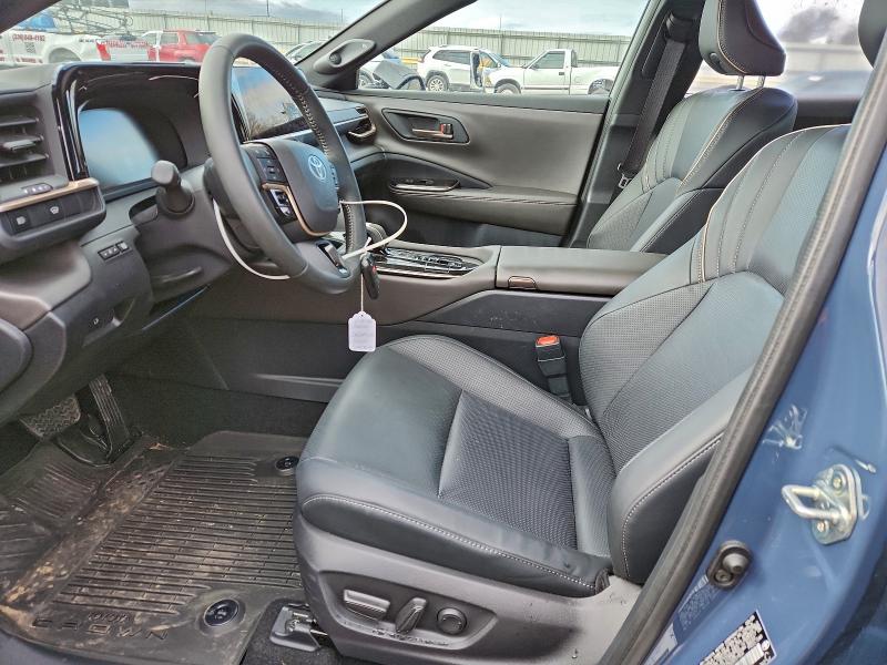 TOYOTA CROWN XLE 2025 VIN JTDAAAAF2S3037904