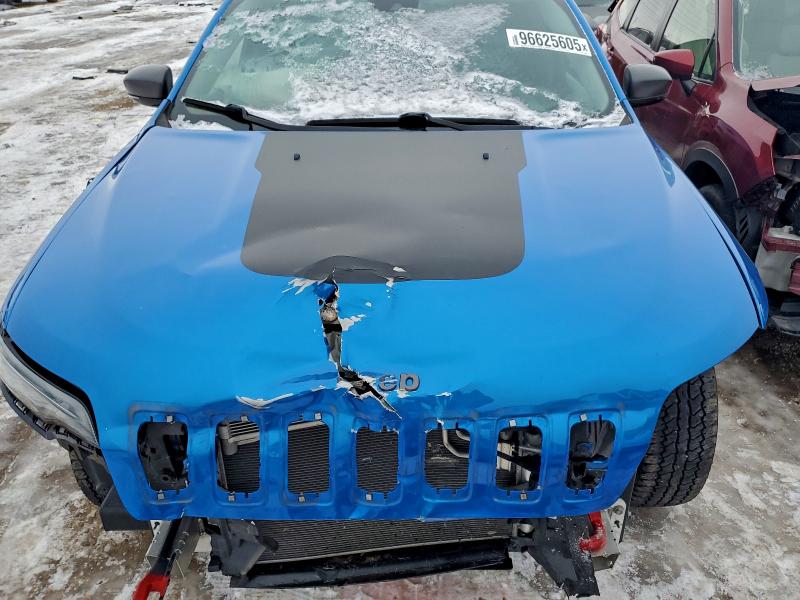 Фото 11 - JEEP CHEROKEE