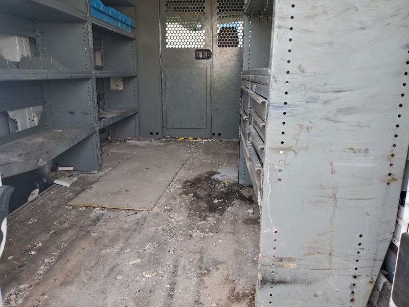 Фото 10 - FORD TRANSIT