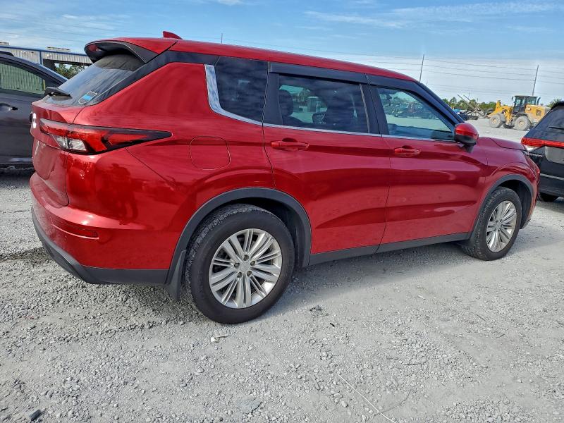 Фото 3 - MITSUBISHI OUTLANDER