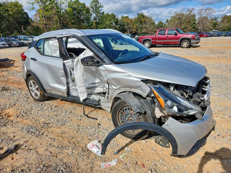 NISSAN KICKS 2019 VIN 3N1CP5CU9KL511428