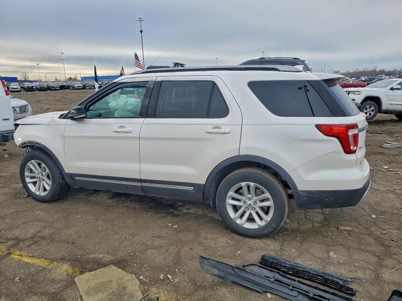 Фото 2 - FORD EXPLORER