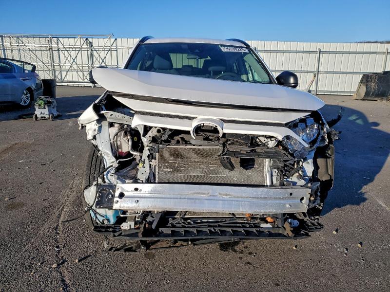 Фото 5 - TOYOTA RAV4