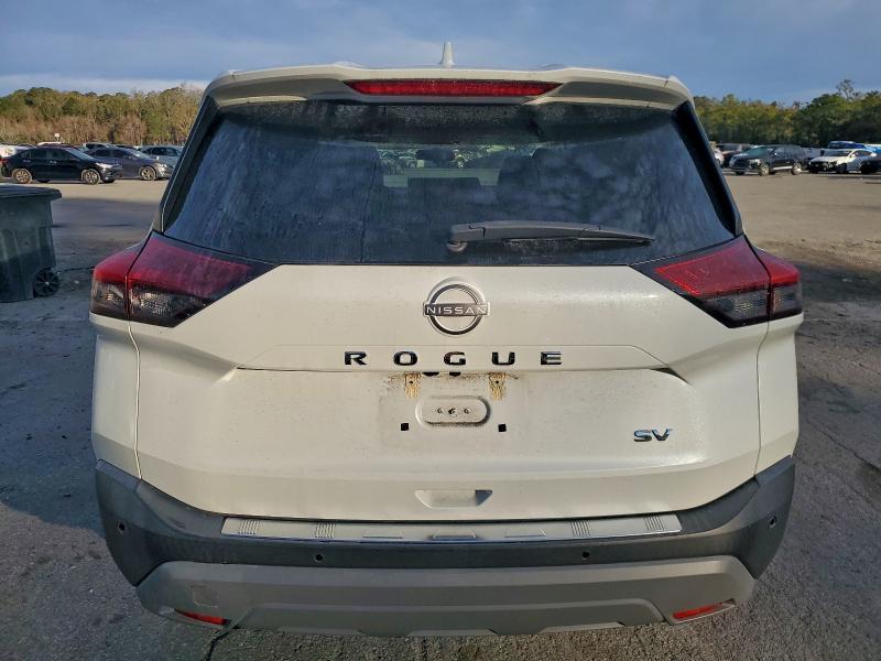 Фото 6 - NISSAN ROGUE