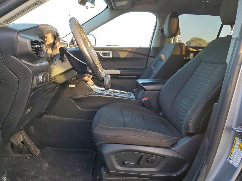 Фото 7 - FORD EXPLORER