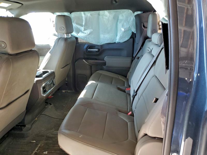 Фото 10 - GMC SIERRA