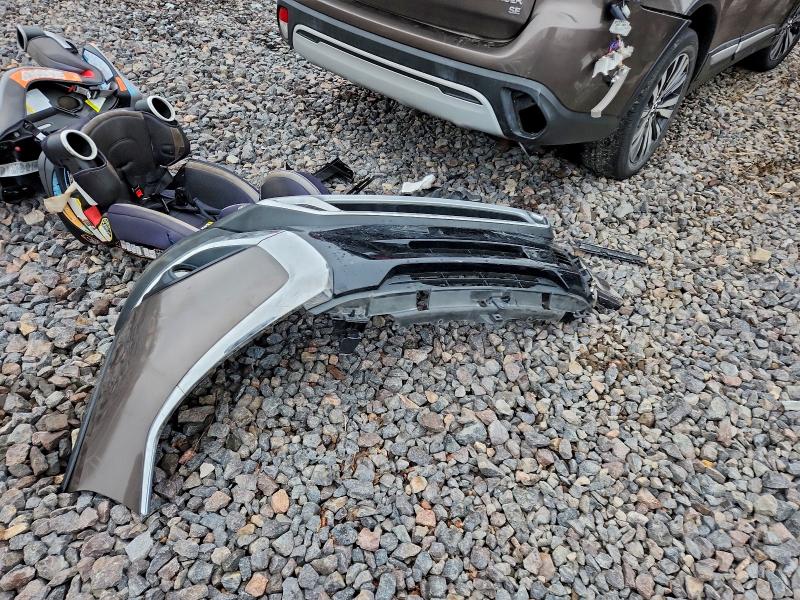 Фото 12 - MITSUBISHI OUTLANDER