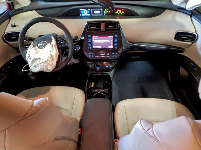 Фото 8 - TOYOTA PRIUS