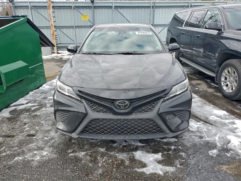 Фото 5 - TOYOTA CAMRY