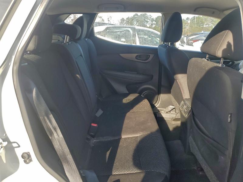 Фото 11 - NISSAN ROGUE