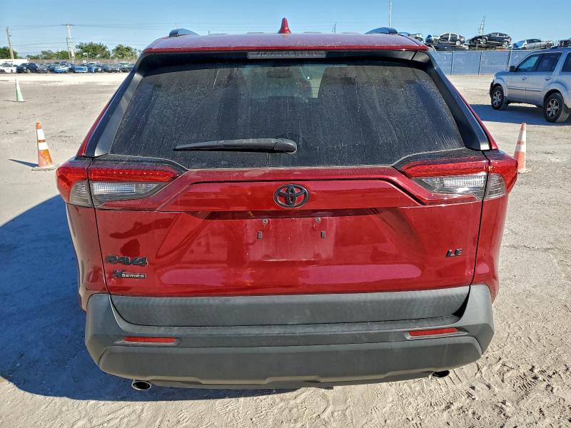 Фото 6 - TOYOTA RAV4