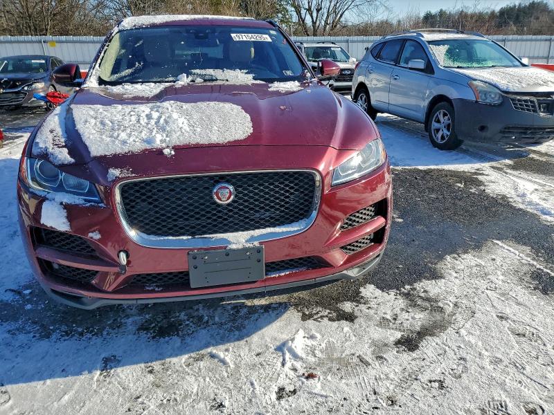 Фото 5 - JAGUAR F-PACE