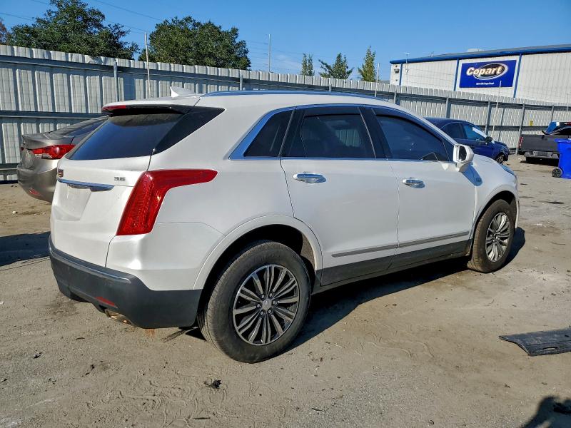 Фото 3 - CADILLAC XT5