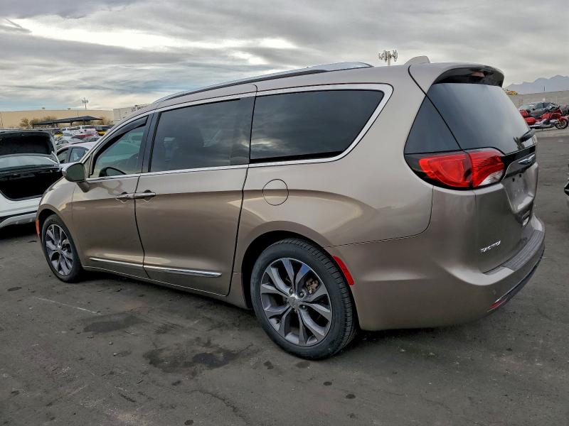 Фото 2 - CHRYSLER PACIFICA