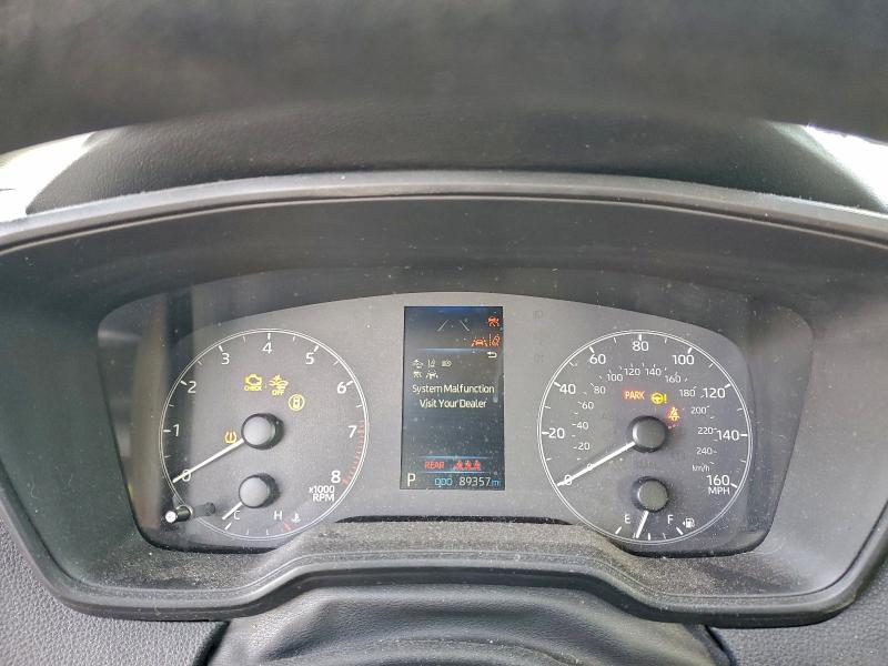 Фото 9 - TOYOTA COROLLA