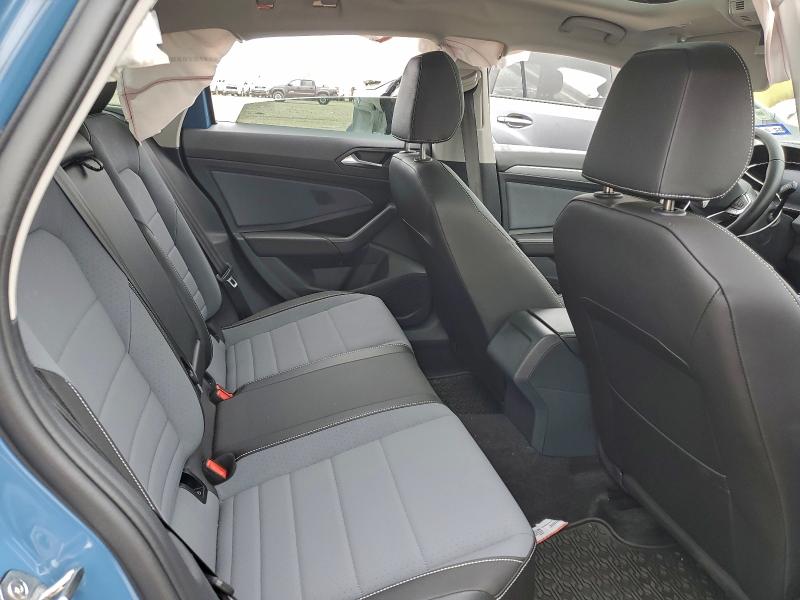 Фото 10 - VOLKSWAGEN JETTA