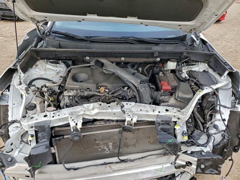 Фото 12 - TOYOTA RAV4