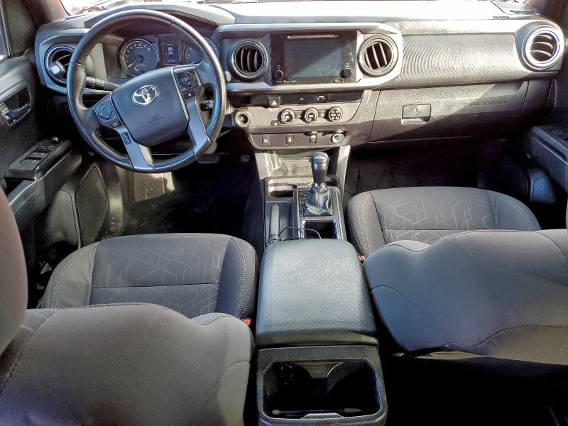 Фото 8 - TOYOTA TACOMA