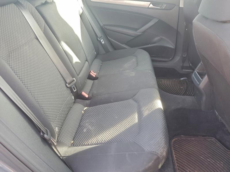 Фото 10 - VOLKSWAGEN PASSAT