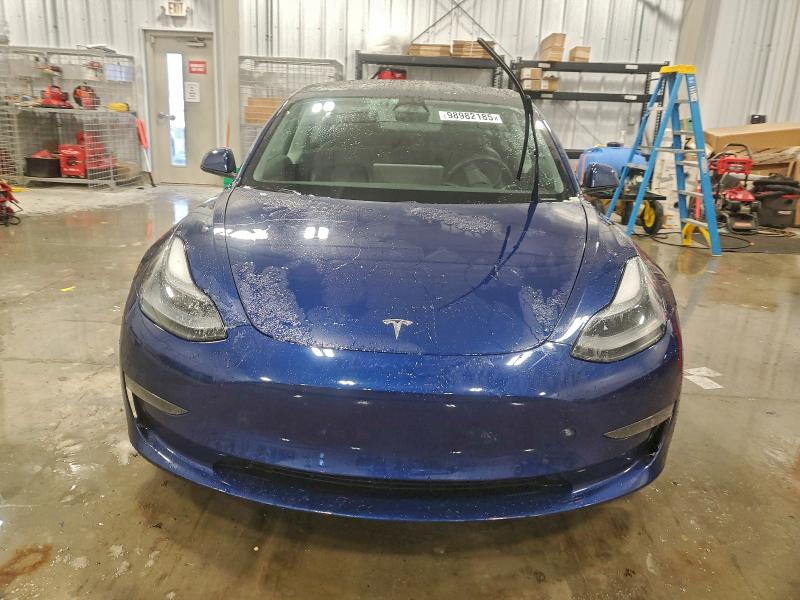 Фото 5 - TESLA MODEL 3